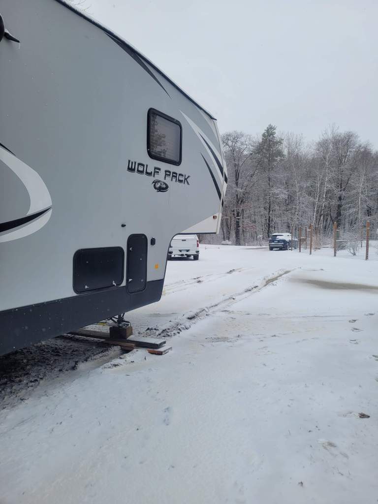 late snow fall in early spring in Minnesota